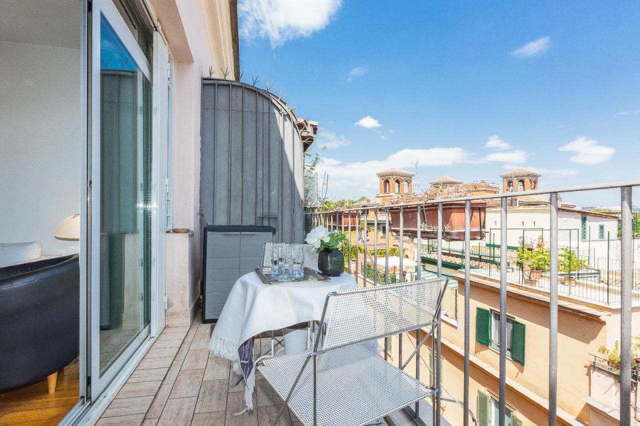 Lovely New Attic, Piazza Del Popolo! Rome Exterior photo